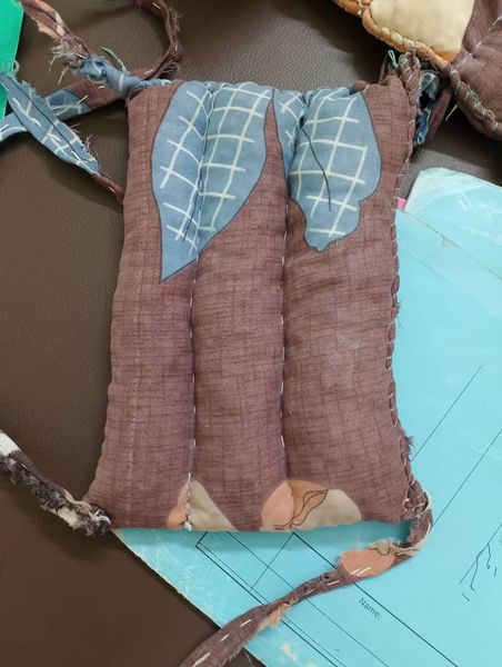 الإدارة العامة لمكافحة المخدرات تضبط شبكة إجرامية يديرها أجانب من إحدى دول الجوار تنشط في تهريب الحبوب المخدرة لداخل البلاد