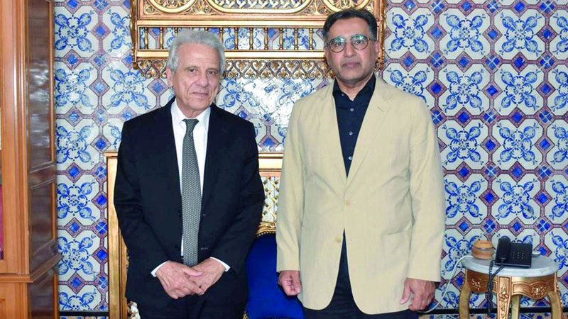 الامارات | «أبوظبي للغة العربية» يستعرض إسهاماته في «أدب الطفل»