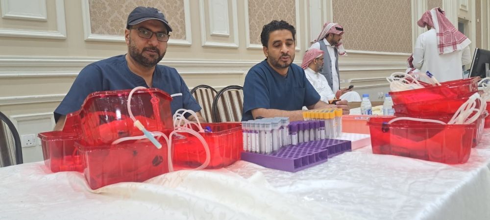 أجر وصحة.. متبرعون بالدم يؤكدون أهمية المبادرة لإنقاذ حياة الآخرين