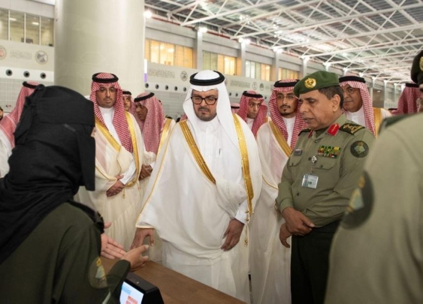 صور.. تفاصيل الخدمات المقدمة في "صالات الحج" بمكة