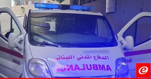 الدفاع المدني: جريحان جراء حادث سير بين سيارة و"توك توك" في العقيبة- كسروان