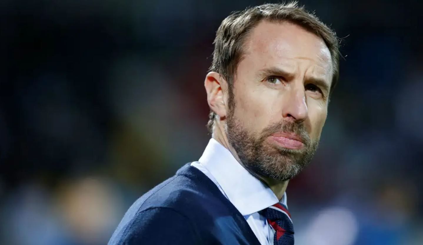 الامارات | رد فعل "بارد" من ساوثغيت بعد الخسارة أمام إيسلندا