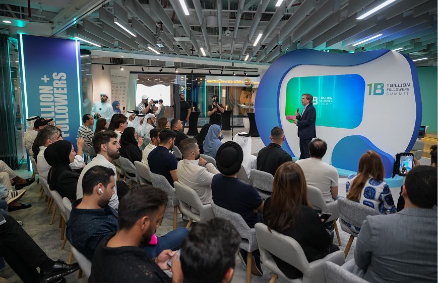 الامارات | "قمة المليار متابع" تختتم الاجتماعات التحضيرية لنسختها الثالثة باعتماد محاور ثرية للحدث العالمي