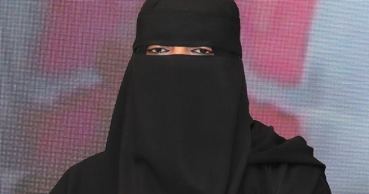 "العنبر" تحصل على الدكتوراه في فلسفة التربية