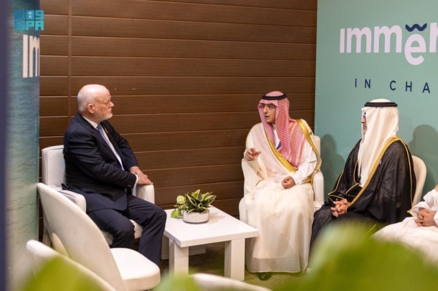 وزير الدولة للشؤون الخارجية يبحث تعزيز العلاقات مع الرئيس الكوستاريكي