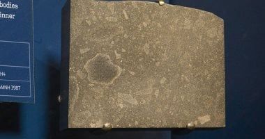 تكنولوجيا: زى النهاردة.. سقوط نيزك على الأرض في كندا