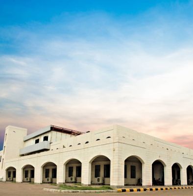 وزارة المالية تعلن إطلاق تعزيزات مرتبات شهر مايو للقطاعين المدني والعسكري والمتقاعدين