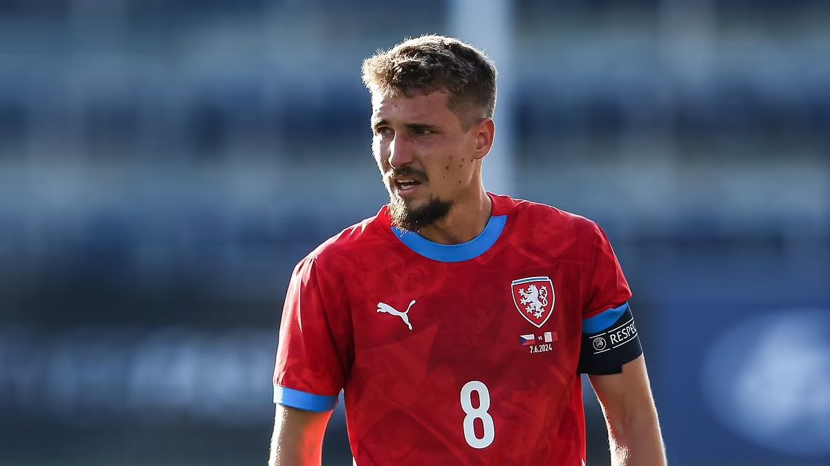الامارات | لاعب تشيكي يغيب عن بطولة أوروبا 2024 بعد إصابة غريبة