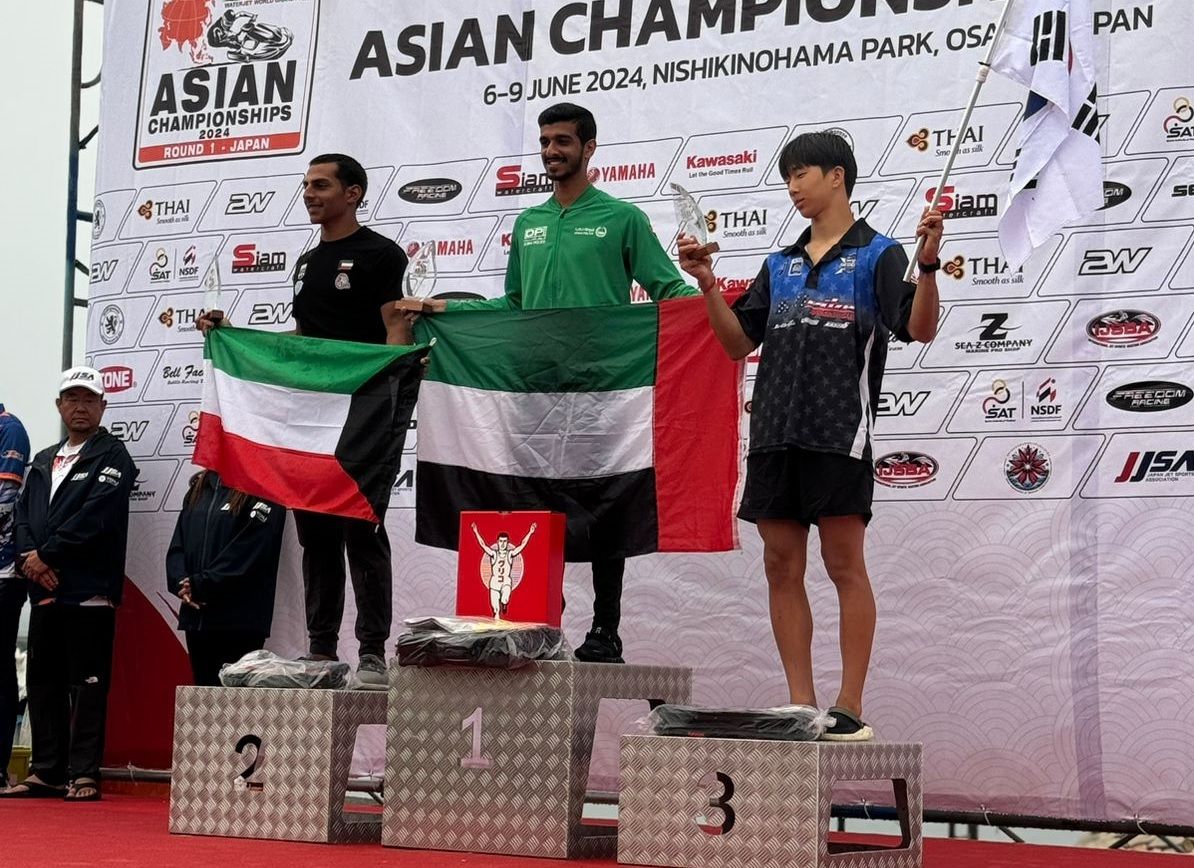 الامارات | شرطة دبي تتقلد 3 ميداليات في كأس آسيا للدراجات المائية