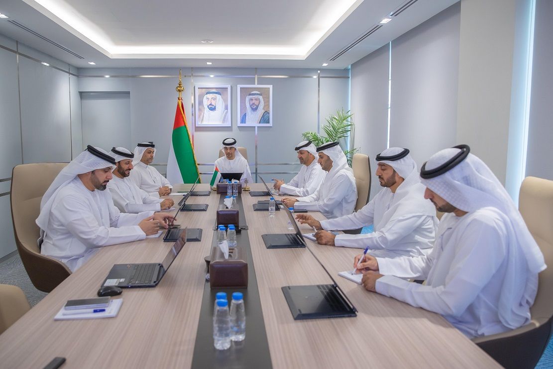 الامارات | نادي الشارقة يوزع الحقائب الإدارية ويستعرض التوجهات الاستراتيجية