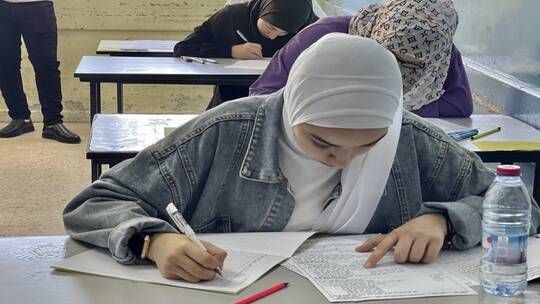 الخليج اليوم .. الأمن الكويتي يضبط متورطين في واقعة تسريب اختبارات الثانوية العامة