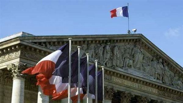 «ماكرون» يحل البرلمان ويدعو للانتخابات ٣٠ يونيو