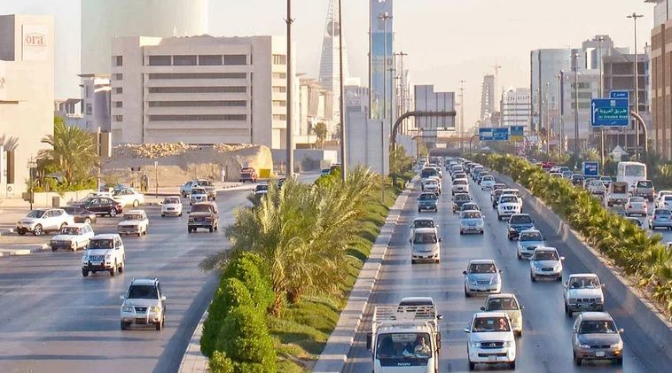 احتراق سيارات في شوارع المملكة .. موجة حر شديدة تضرب السعودية