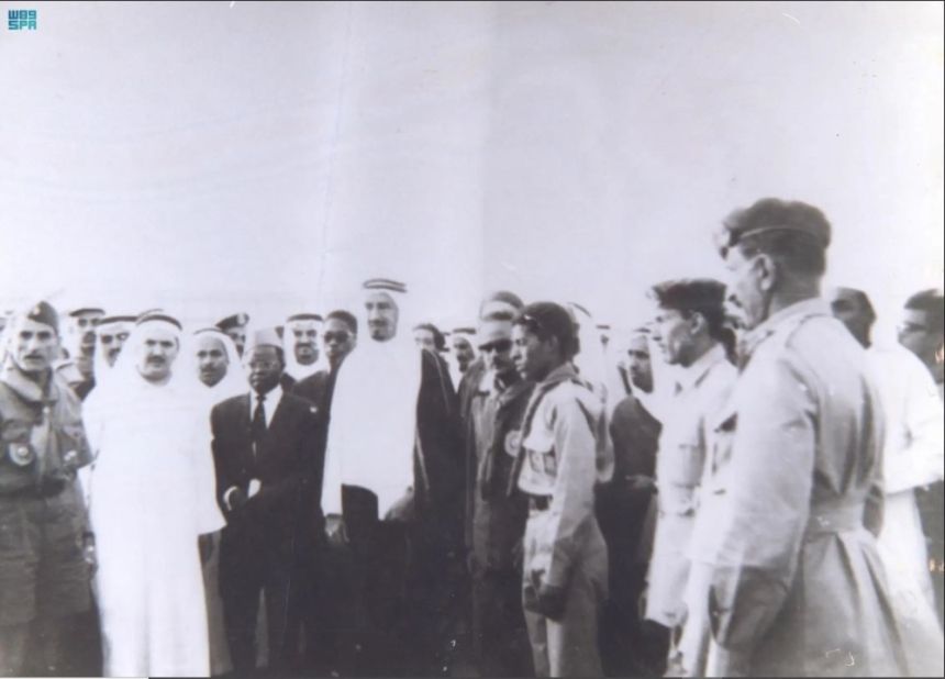 "الكشافة السعودية".. أكثر من نصف قرن في خدمة حجاج بيت الله