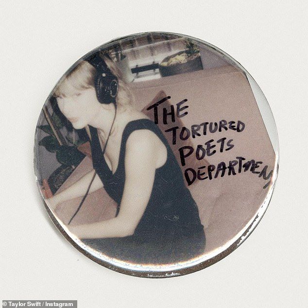 تايلور سويفت تتصدر قائمة Billboard 200 للأسبوع الـ7 على التوالى