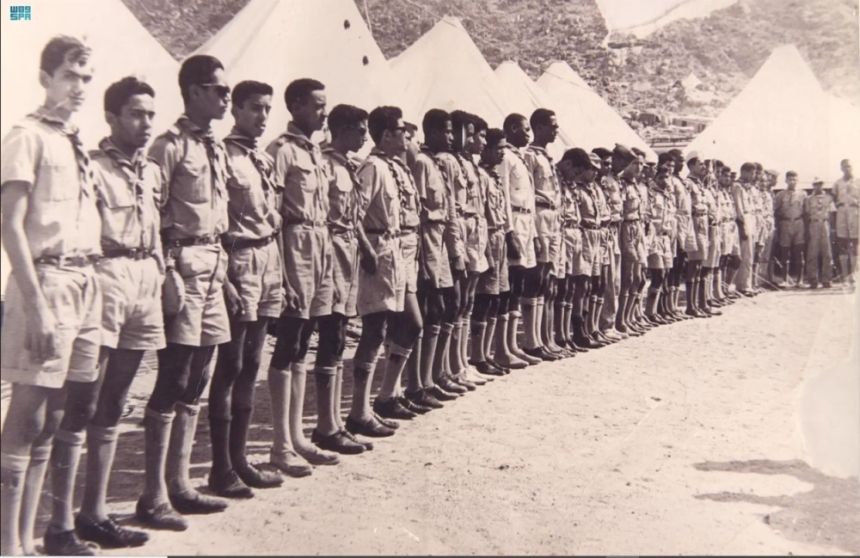 "الكشافة السعودية".. أكثر من نصف قرن في خدمة حجاج بيت الله