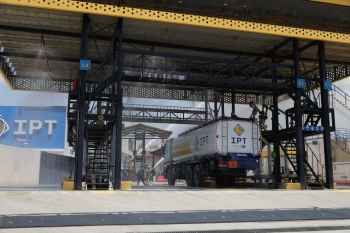 خطار شارك بوضع الحجر الأساس للمركز البرّي للدفاع المدني بعمشيت وتسلّم آلية إسعاف هبة لمركز جبيل