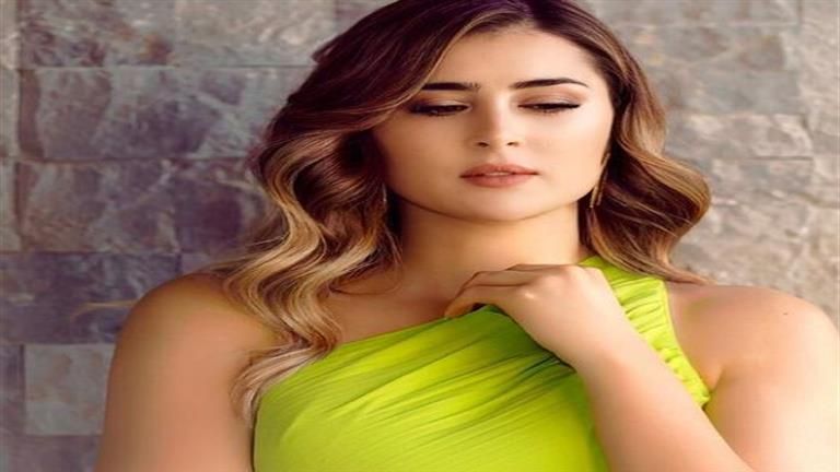 "بدون مكياج".. عائشة بن أحمد تخطف الأنظار والجمهور يعلق: "ملاك"