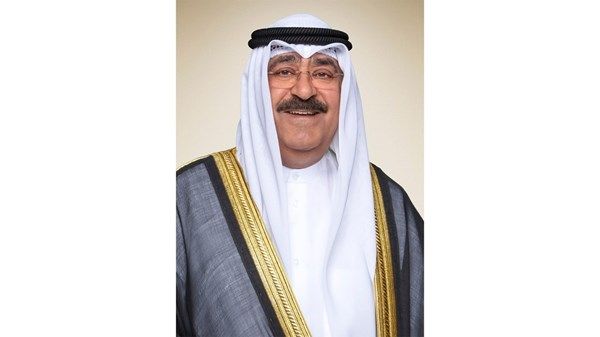 أمير الكويت يطالب بالوقوف على أسباب الحريق