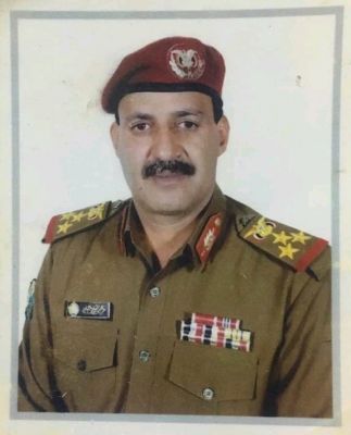 وزير الدفاع يعزي في وفاة العميد عبدالناصر احمد المفلحي