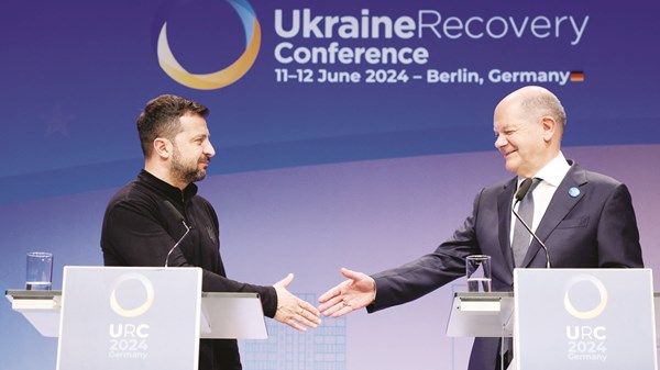 «إعادة إعمار أوكرانيا».. 700 مليون يورو لتدريب 180 ألف كادر