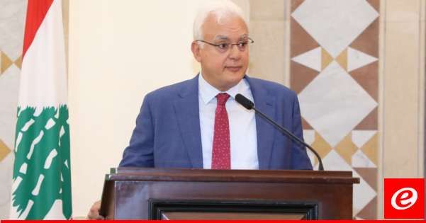 القرم: يجبُ علينا الشروع في إنشاءِ كابلاتِ الأليافِ البصرية الدولية العربية التي تربِطُ جميعَ الدولِ العربية معاً