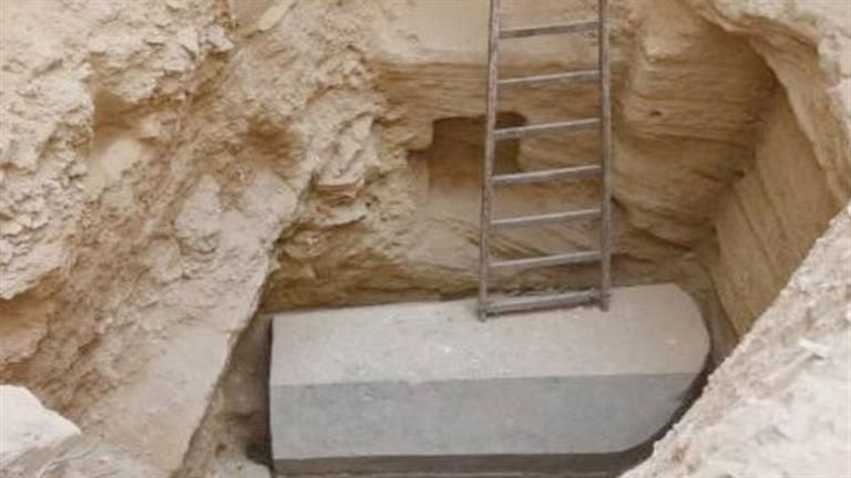 أوهمه دجال بالكنز الكبير.. مصرع شاب في بئر أسفل منزله بالفيوم