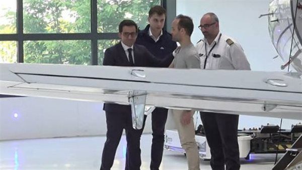 الفرنسي لوي أرنو يصل باريس بعد الإفراج عنه من إيران