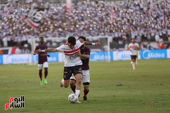 30 دقيقة.. سيراميكا يتقدم على الزمالك بهدف "بيكهام" وإنذار لعبد المجيد