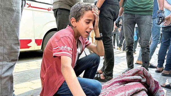 استشهاد طفل فلسطيني بقصف للاحتلال على حي الزيتون بغزة