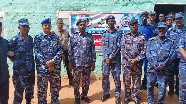 مدير شرطة ولاية الخرطوم يتفقد مقرات قوات الادلة الجنائية والشرطة الأمنية والمباحث