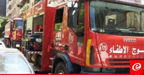فوج إطفاء بيروت: عنصران قاما بتكسير آلية وسرقة سيارة إسعاف تابعة للفوج وتم إعادتها وفتح تحقيق فوري