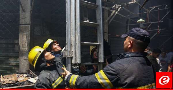 اندلاع حريق كبير بالبراجيل في مصر أسفر عن إصابة عدد من الأشخاص بالاختناق