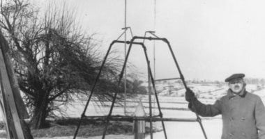 تكنولوجيا: زى النهاردة.. روبرت جودارد يحصل على براءة اختراع لصاروخ يعمل بالوقود السائل