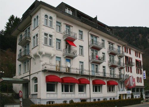 الامارات | الجامعة الدولية السويسرية الذكية ISBM للتجارة والاقتصاد تصنف كأفضل جامعة ذكية لعام 2025