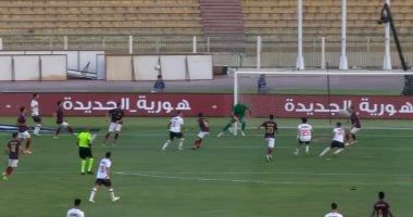 سيراميكا يتقدم على الزمالك بهدف فى شوط أول مثير.. فيديو