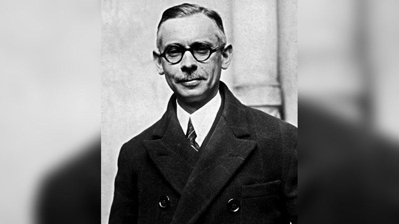 الامارات | «أمم أوروبا».. فكرة «بطولة» أبصرت النور بعد وفاة صاحبها بـ 3 سنوات