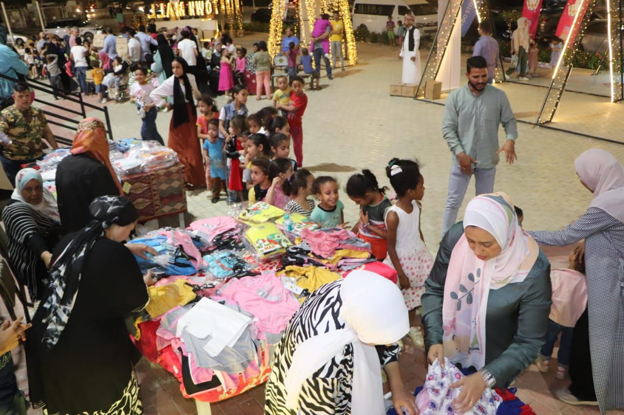 ضمن مبادرات التحالف الوطنى.. دليل الخير ترسم الفرحة على الأطفال وذوى الهمم