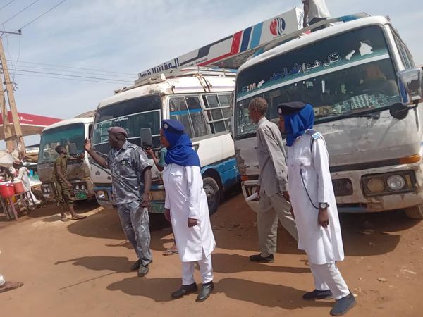 شرطة مرور محلية المناقل تتمكن من استخراج عدد (٢٨٠) معاملة مرورية خاصة برخص القيادة وترخيص المركبات فى يونيو