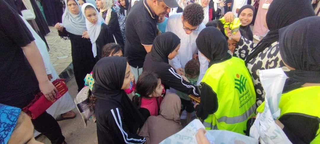 ألعاب وهدايا.. التحالف الوطنى يشارك الأطفال فرحتهم بعيد الأضحى.. صور