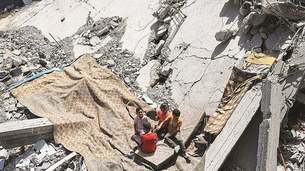 تحذيرات من تفاقم الأزمة الصحية في الضفة الغربية