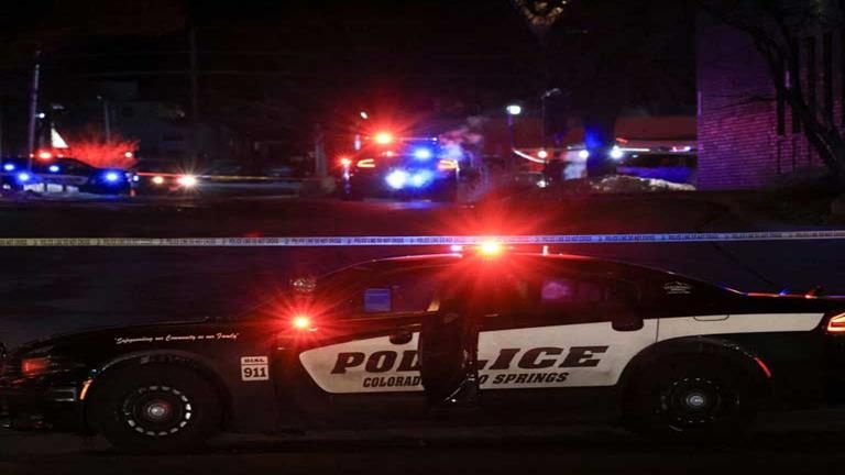 علقوا رأسًا على عقب.. 28 شخصًا ينجون من الموت في لعبة ملاهي بولاية أمريكية