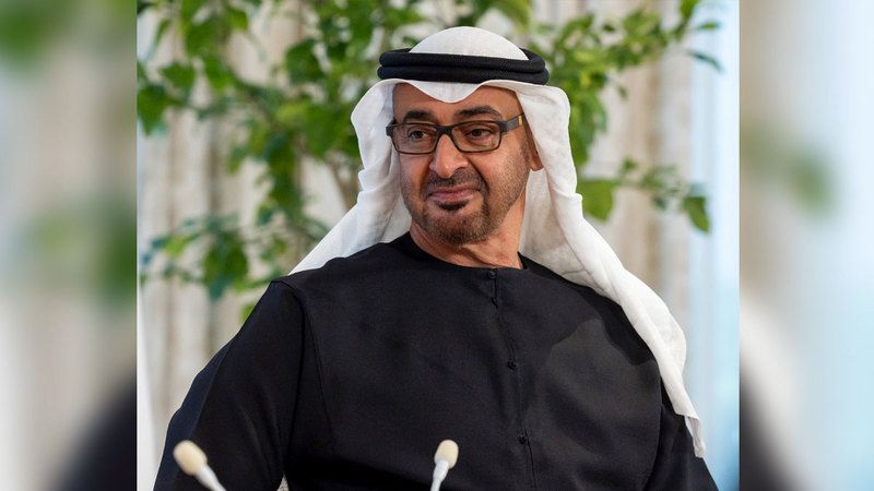 الامارات | رئيس الدولة يطمئن على أحوال حجاج الإمارات