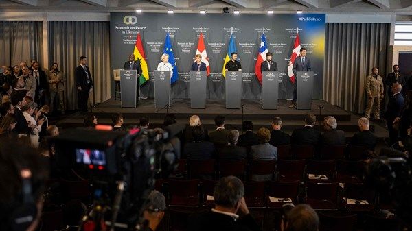 زيلينسكي يعلّق على قمة سويسرا للسلام في أوكرانيا