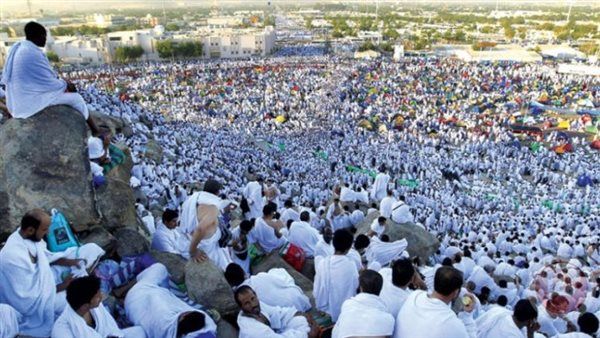 رئيس البرلمان العربي يهنئ القيادة السعودية بنجاح موسم حج هذا العام