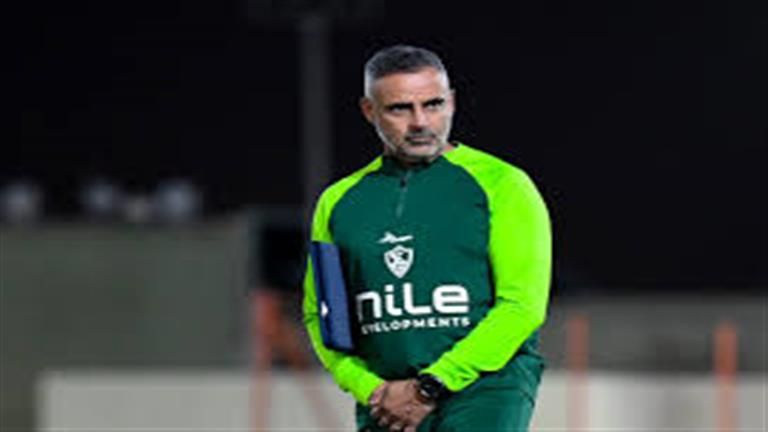 قبل اللقاء بدقائق.. جوميز يستبدل لاعبًا بتشكيل الزمالك أمام المصري