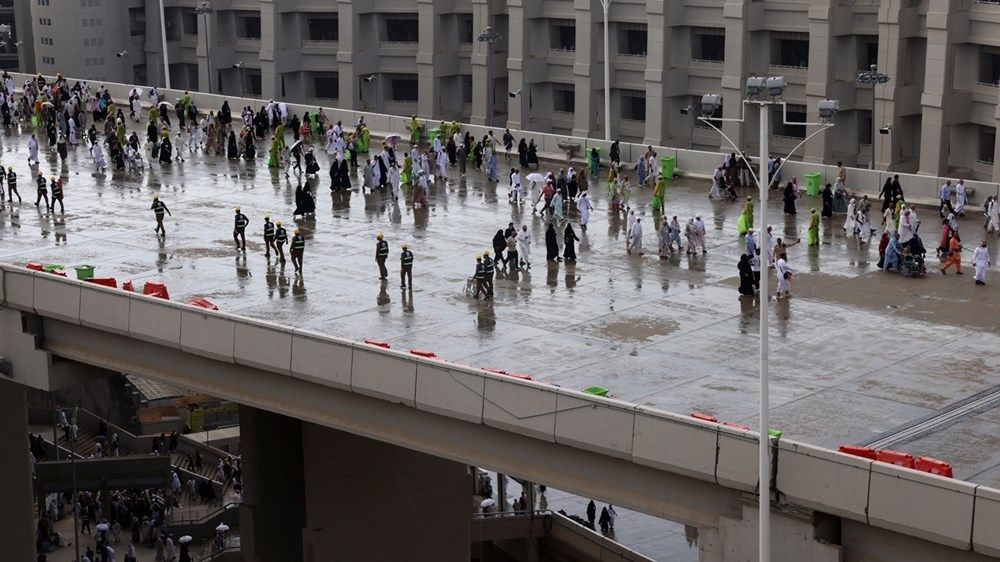 أمطار تتراوح بين غزيرة ومتوسطة على مكة ومنى