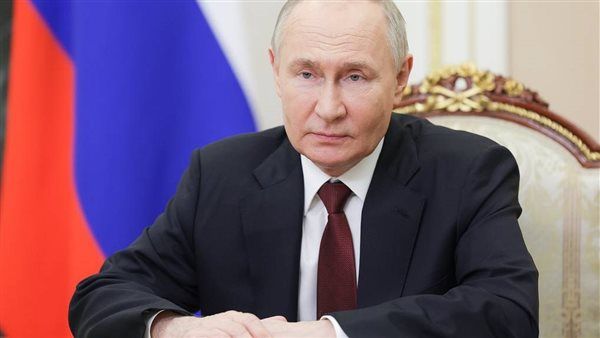 توبيخ أمريكي لهانوي بعد إعلان زيارة بوتين لفيتنام