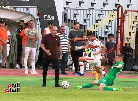 زيزو يهدر ركلة جزاء للزمالك والمصرى يواصل التقدم بهدف