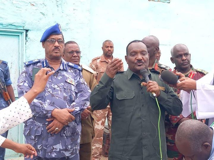 والي سنار يشيد بمبادرات محلية سنجة في استقطاب الدعم لترقية الخدمات